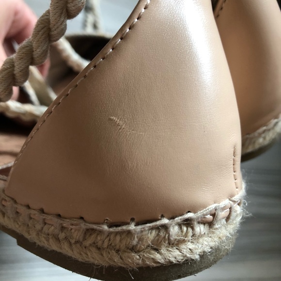 Sam Edelman Lenora Moccasin, size 7, runs small - Picture 4 of 5